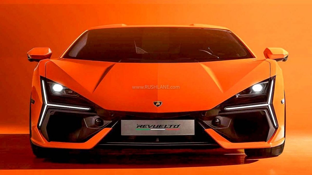 Lamborghini Revuelto
