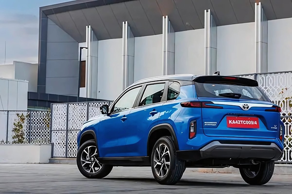 Toyota Urban Cruiser Hyryder: एक ऐसा सफर जो दिल से जुड़ जाए