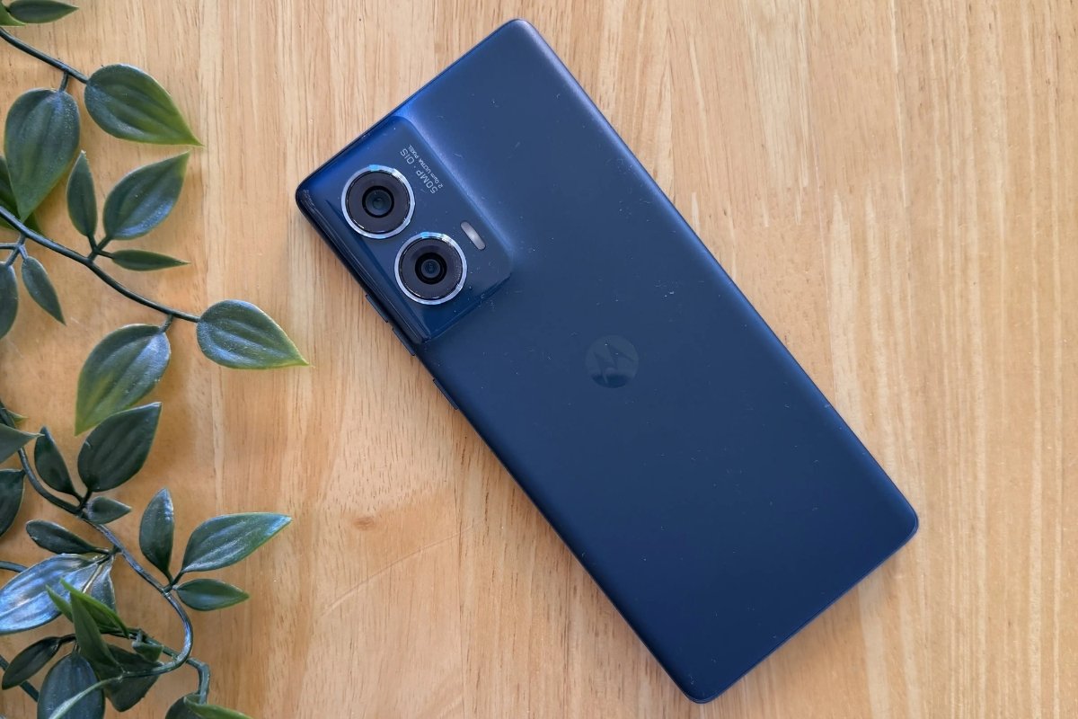 Motorola Edge 50 Fusion एक ऐसा स्मार्टफोन जो दिल को छू जाए