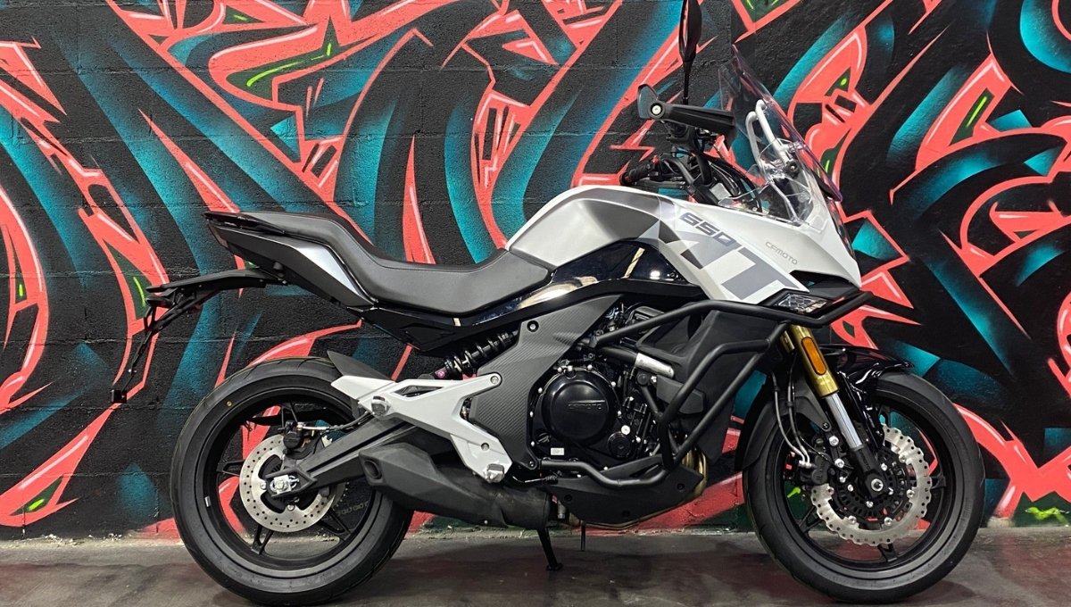 ₹5.29 लाख की CFMoto 650MT दमदार 649cc इंजन और एडवांस फीचर्स वाली टूरिंग बाइक