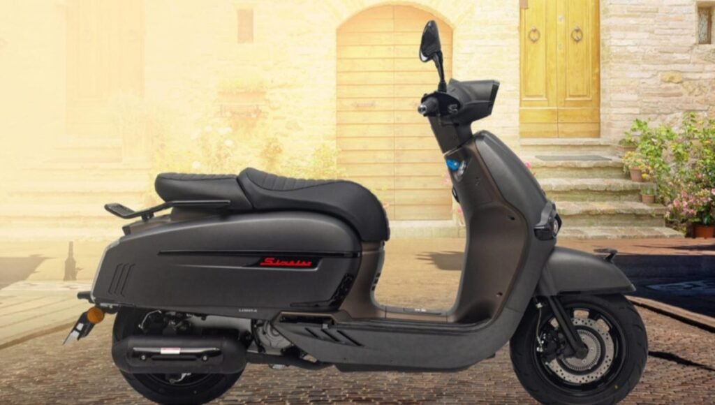 Keeway Sixties 300i: ₹3.30 लाख में स्टाइलिश रेट्रो स्कूटर, अब मिलेगा पावर के साथ क्लास भी