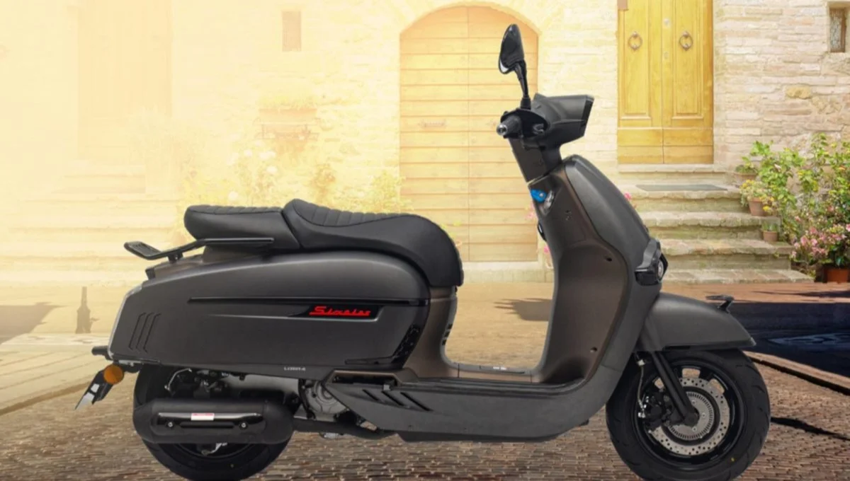 Keeway Sixties 300i: ₹3.30 लाख में स्टाइलिश रेट्रो स्कूटर, अब मिलेगा पावर के साथ क्लास भी