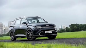 Kia Carens: की कीमत और शानदार फीचर्स, 7 सीटों वाली दमदार फैमिली SUV
