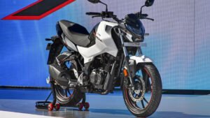 Hero Xtreme 160R: सिर्फ 1.30 लाख में दमदार परफॉर्मेंस और शानदार फीचर्स वाली बाइक