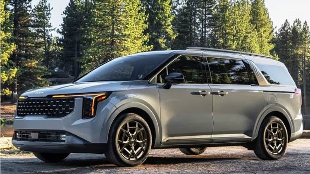 Kia Carnival: जानिए 40 लाख की कीमत और लग्ज़री फीचर्स की पूरी लिस्ट