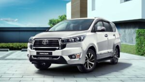 Toyota Innova Crysta: कीमत, फीचर्स और आपकी हर जरूरत के लिए परफेक्ट कार