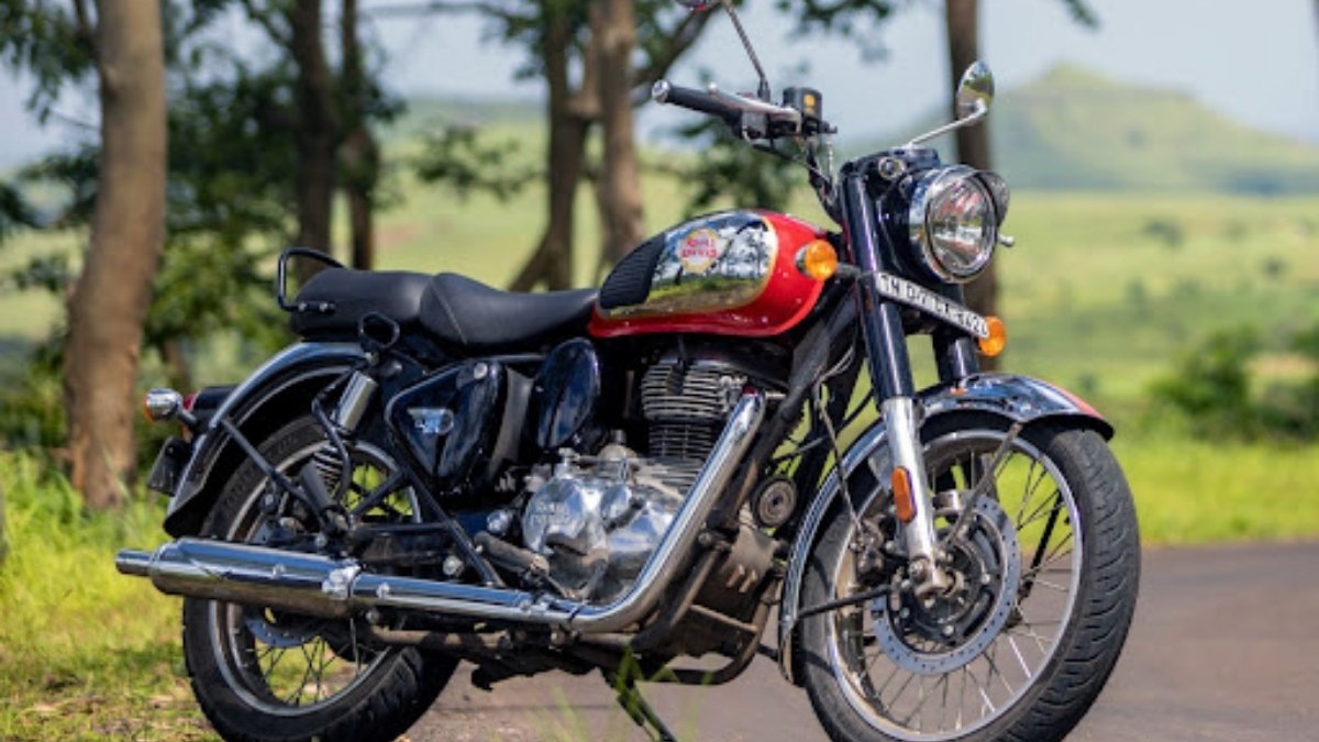 Royal Enfield Classic 350: लॉन्च हुई नए दमदार फीचर्स के साथ, जानिए कीमत और परफॉर्मेंस