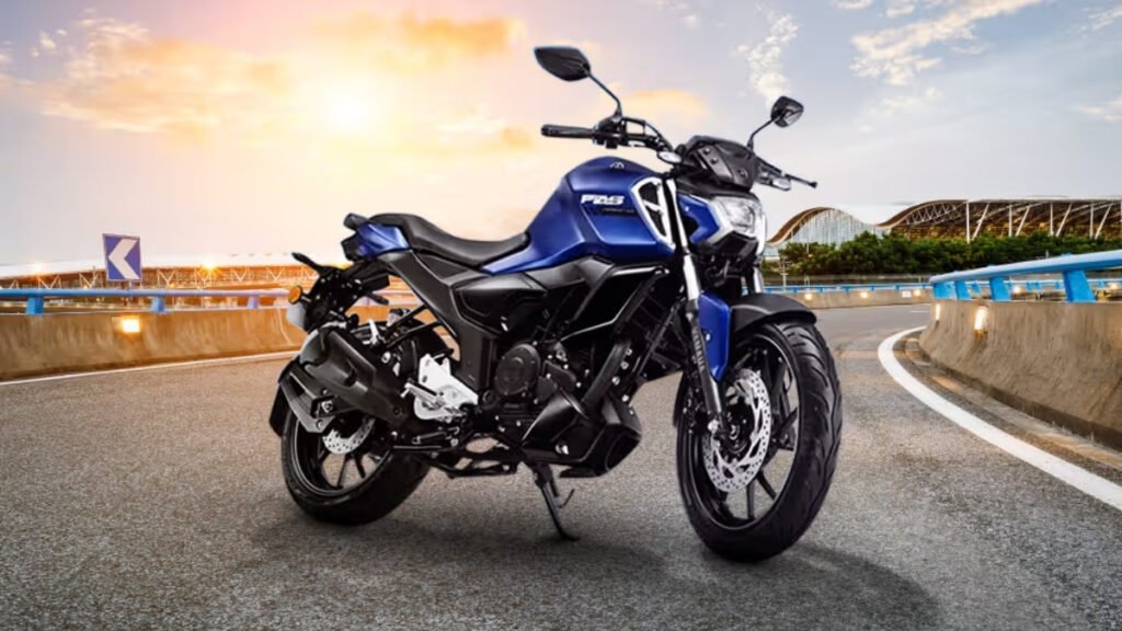 Yamaha FZS FI V4: सिर्फ 1.30 लाख में ले जाएं परफॉर्मेंस और स्टाइल से भरपूर यह बाइक