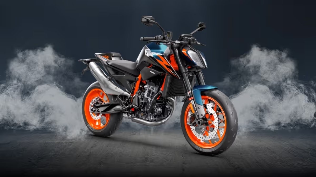 11 लाख में सुपरबाइक का ताज KTM 890 Duke R, 889cc पावर और जबरदस्त टेक्नोलॉजी के साथ