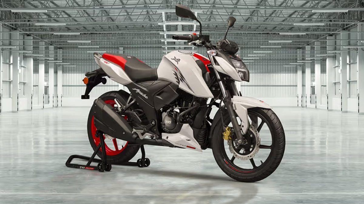 1.24 लाख में आए TVS Apache RTR 160 4V, अब मिलेगा Race Derived इंजन और ABS सेफ्टी