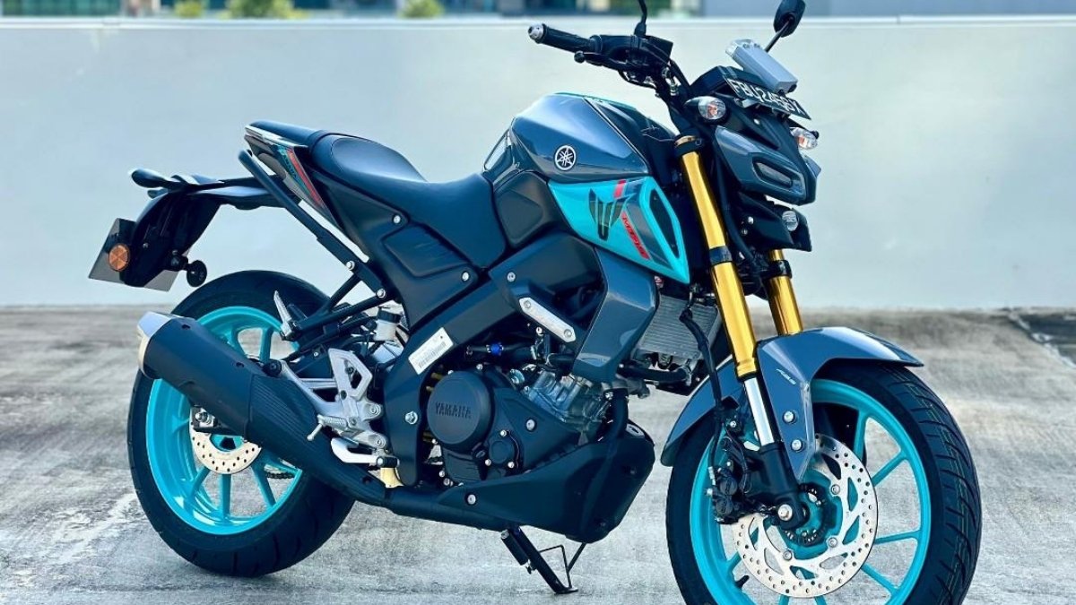 1.68 लाख में लॉन्च हुई Yamaha MT 15 V2 मिलेंगे LED लाइट्स, डिजिटल डिस्प्ले और ट्रैक्शन कंट्रोल