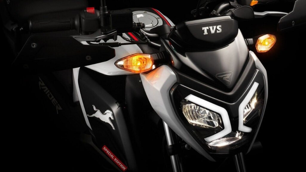 95,219 में लॉन्च हुई TVS Raider 125 जानिए इसके दमदार फीचर्स और माइलेज