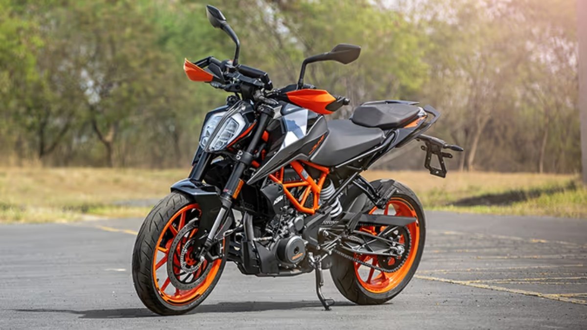 KTM 390 Duke Review: 3.11 लाख में 45.3 bhp और हाई-टेक फीचर्स का धमाका