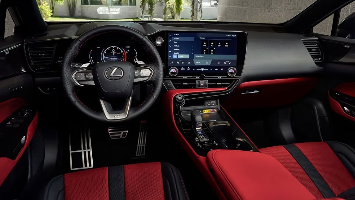 Lexus NX की कीमत और फीचर्स, 2487cc इंजन और 200kmph टॉप स्पीड के साथ