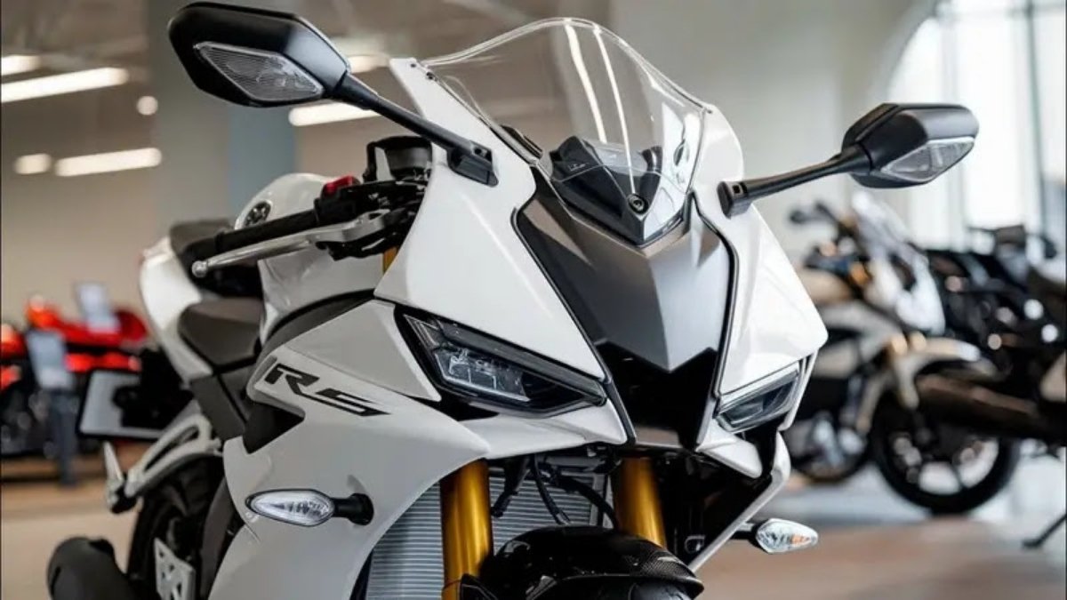 1.96 लाख की Yamaha R15 V5: स्टाइलिश लुक और 140km/h की टॉप स्पीड के साथ लॉन्च