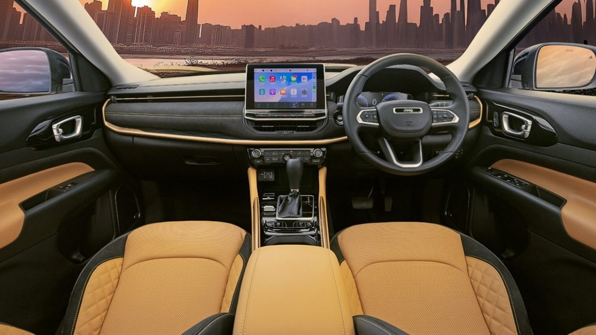 Jeep Meridian की धमाकेदार एंट्री, कीमत 33.60 लाख से शुरू, मिलते हैं लग्ज़री फीचर्स और 7-सीटर ऑप्शन