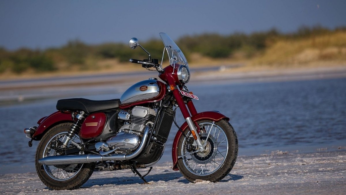 Jawa 350: ₹2.15 लाख में दमदार लुक, जबरदस्त फीचर्स और 334cc का पावरफुल इंजन