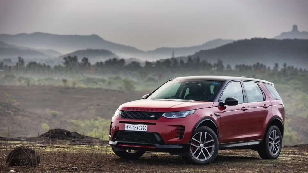 Land Rover Discovery Sport: 72 लाख की लग्ज़री SUV, जानिए जबरदस्त फीचर्स और पावर