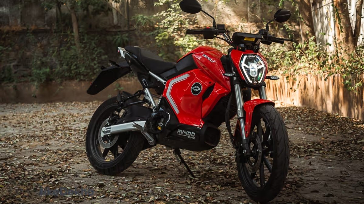 Revolt RV400: 1.62 लाख में दमदार इलेक्ट्रिक बाइक, जानिए पूरी स्पेसिफिकेशन और वारंटी डिटेल्स