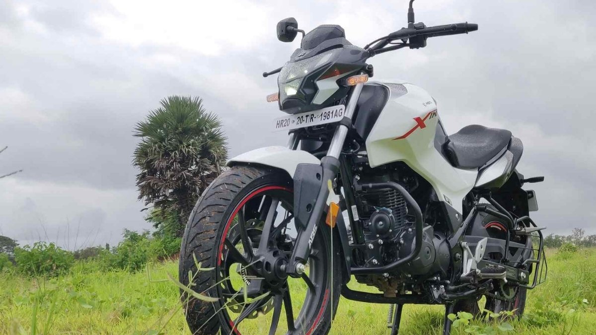 1.27 लाख में आए Hero Xtreme 160R, मिले LED लाइट्स, USB चार्जिंग और 5 साल की वारंटी