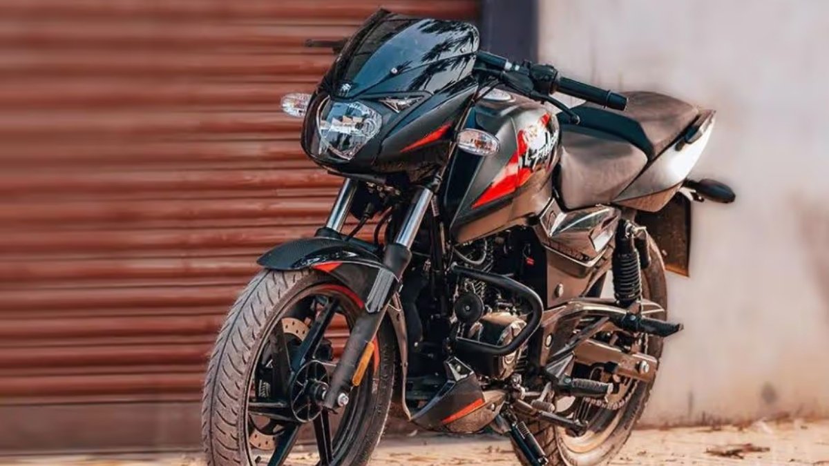 1.10 लाख में Bajaj Pulsar 150: जानिए इसकी स्पीड, माइलेज और नए फीचर्स