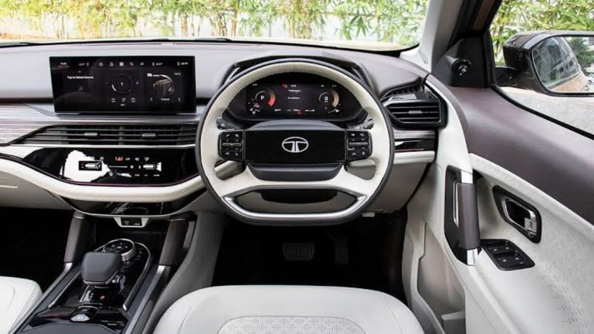 Tata Safari: 16.19 लाख में 167.62 bhp की ताकत, 350 Nm टॉर्क और फैमिली के लिए बेस्ट SUV