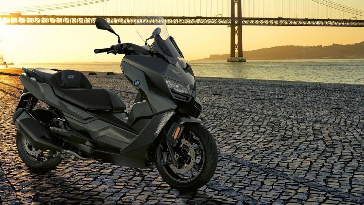 BMW C 400 GT: स्कूटर लॉन्च 11.25 लाख में मिले 350cc पावर और लग्ज़री फीचर्स