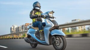 Yamaha Fascino 125 हुआ लॉन्च: जानिए कीमत 79,900 से शुरू और जबरदस्त फीचर्स की पूरी लिस्ट