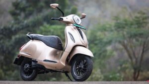 Bajaj Chetak Electric स्कूटर: 1.15 लाख में स्टाइल, सेफ्टी और स्मार्ट फीचर्स का परफेक्ट पैकेज