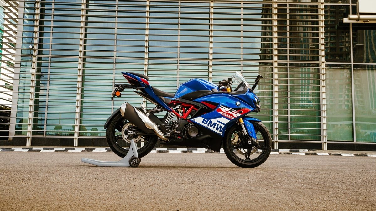 BMW G310 RR लॉन्च: दमदार 33.5 BHP पावर, 160 Kmph टॉप स्पीड, कीमत 3.05 लाख से शुरू