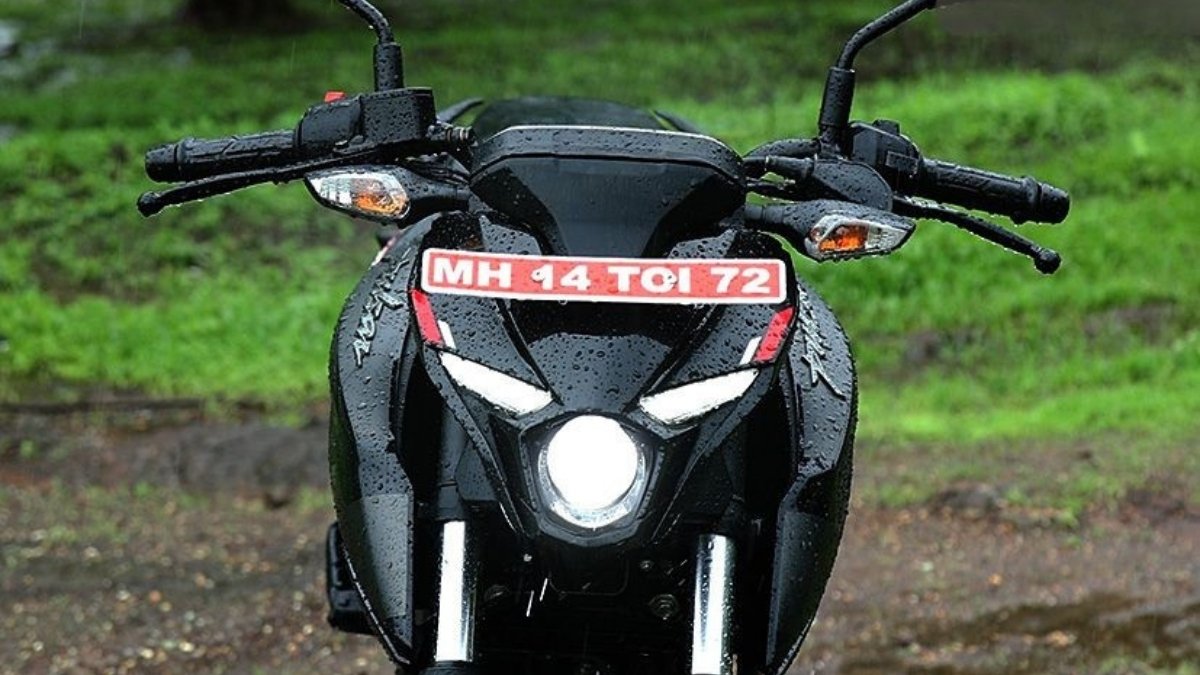 Bajaj Pulsar N160: की कीमत 1.31 लाख, जानें इसके शानदार फीचर्स और स्पोर्टी लुक्स