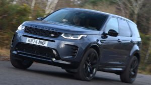 Land Rover Discovery Sport: 72 लाख की लग्ज़री SUV, जानिए जबरदस्त फीचर्स और पावर
