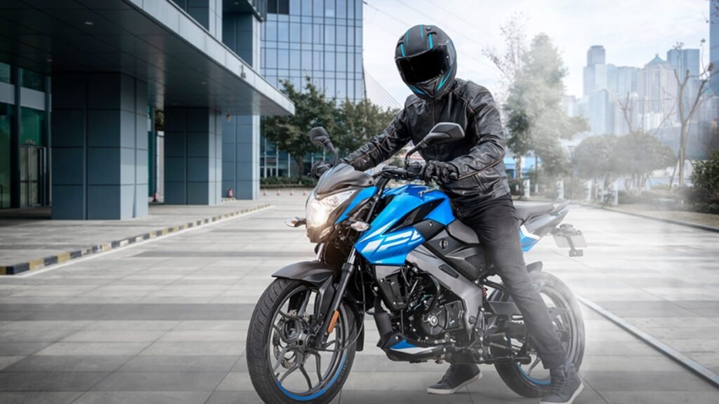1.05 लाख में स्पोर्टी स्टाइल और भरोसेमंद परफॉर्मेंस, जानिए Bajaj Pulsar NS125 के टॉप फीचर्स