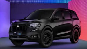 13.99 लाख में लाएं घर Mahindra XUV700 पावरफुल इंजन, ADAS और पैनोरामिक सनरूफ के साथ
