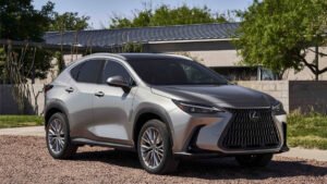 Lexus NX की कीमत और फीचर्स, 2487cc इंजन और 200kmph टॉप स्पीड के साथ