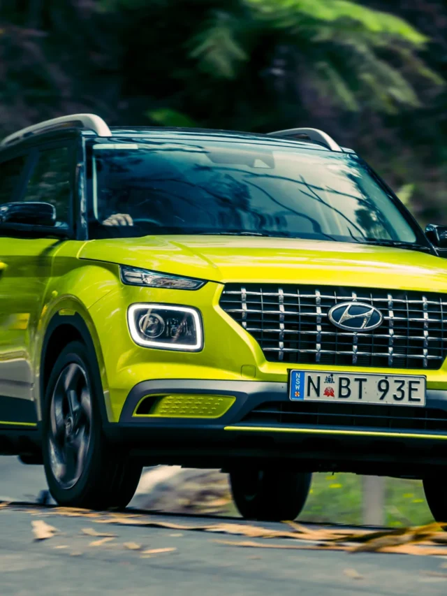3f05c970-2020_Hyundai_Venue_Elite_Acid_Yellow_Australia_dynamic_cornering_front_ABrook-scaled