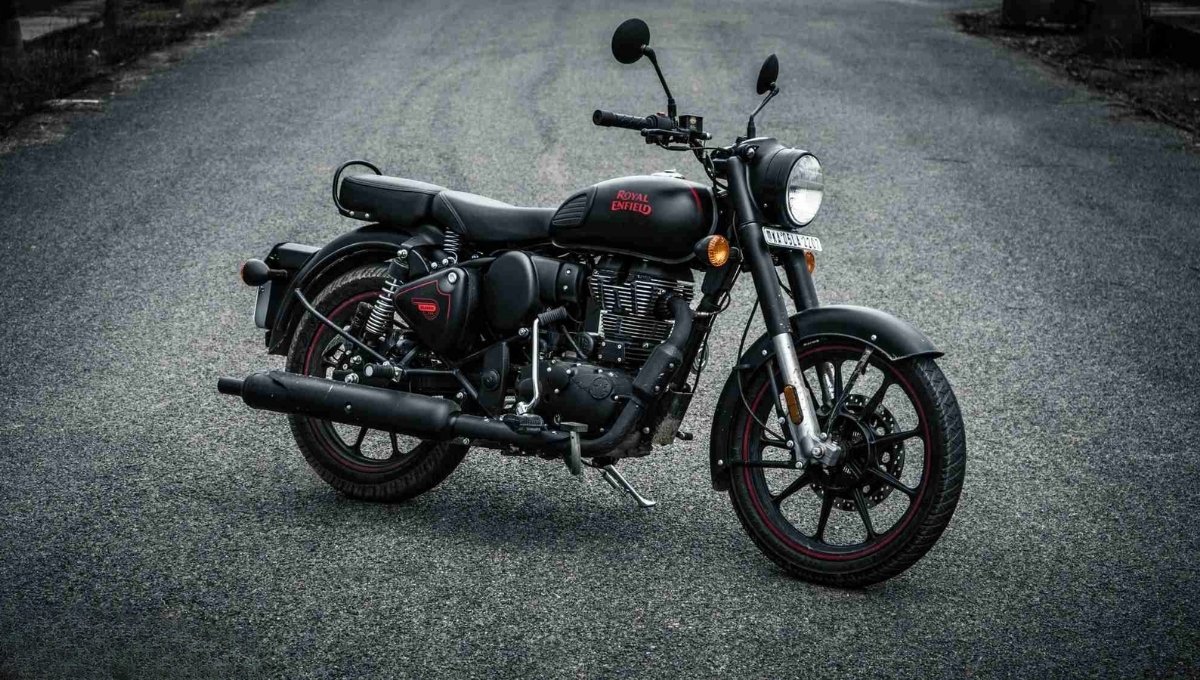 Royal Enfield Classic 350: सिर्फ 1.93 लाख में 27Nm टॉर्क और क्लासिक रॉयल लुक