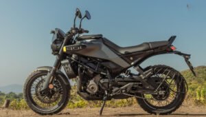अब सिर्फ 2.92 लाख में खरीदें Husqvarna Svartpilen 401 शानदार फीचर्स और 160 kmph की स्पीड के साथ