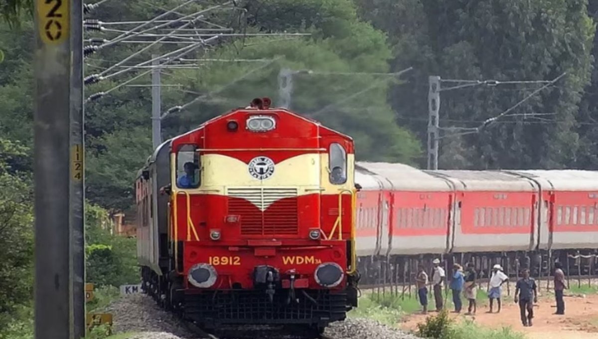 Gorakhpur-Muzaffarpur से दिल्ली तक अब नहीं होगी वेटिंग, सीटें हैं पूरी तरह खाली