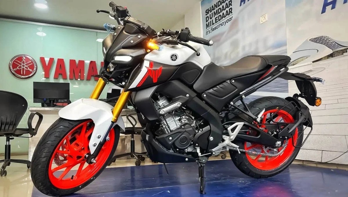 Yamaha MT 15 V2: 130kmph टॉप स्पीड, 155cc इंजन और कीमत सिर्फ 1.68 लाख