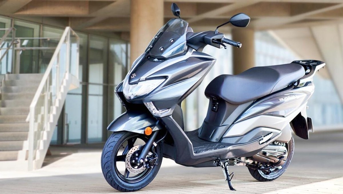 Suzuki Burgman 125: सिर्फ 95,000 में मिले प्रीमियम डिज़ाइन और 21.5L स्टोरेज