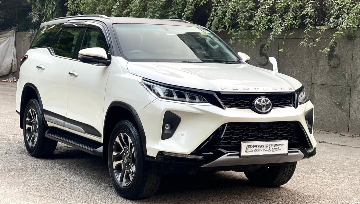Toyota Fortuner Legender: 43.22 लाख में स्टाइलिश लुक, 500Nm टॉर्क और शानदार सुरक्षा फीचर्स के साथ