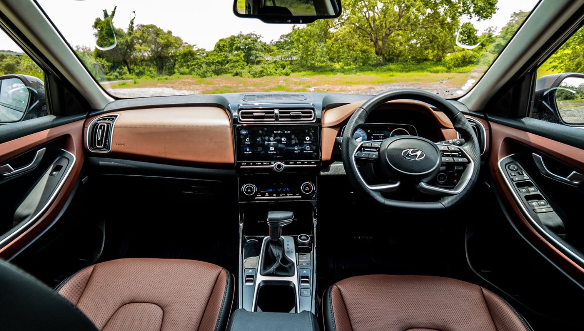 Hyundai Alcazar: 7 सीटर SUV सिर्फ 16.77 लाख में, फीचर्स देख रह जाओगे दंग