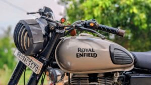 Royal Enfield Classic 350: जानिए कीमत 1.93 लाख से और दमदार फीचर्स