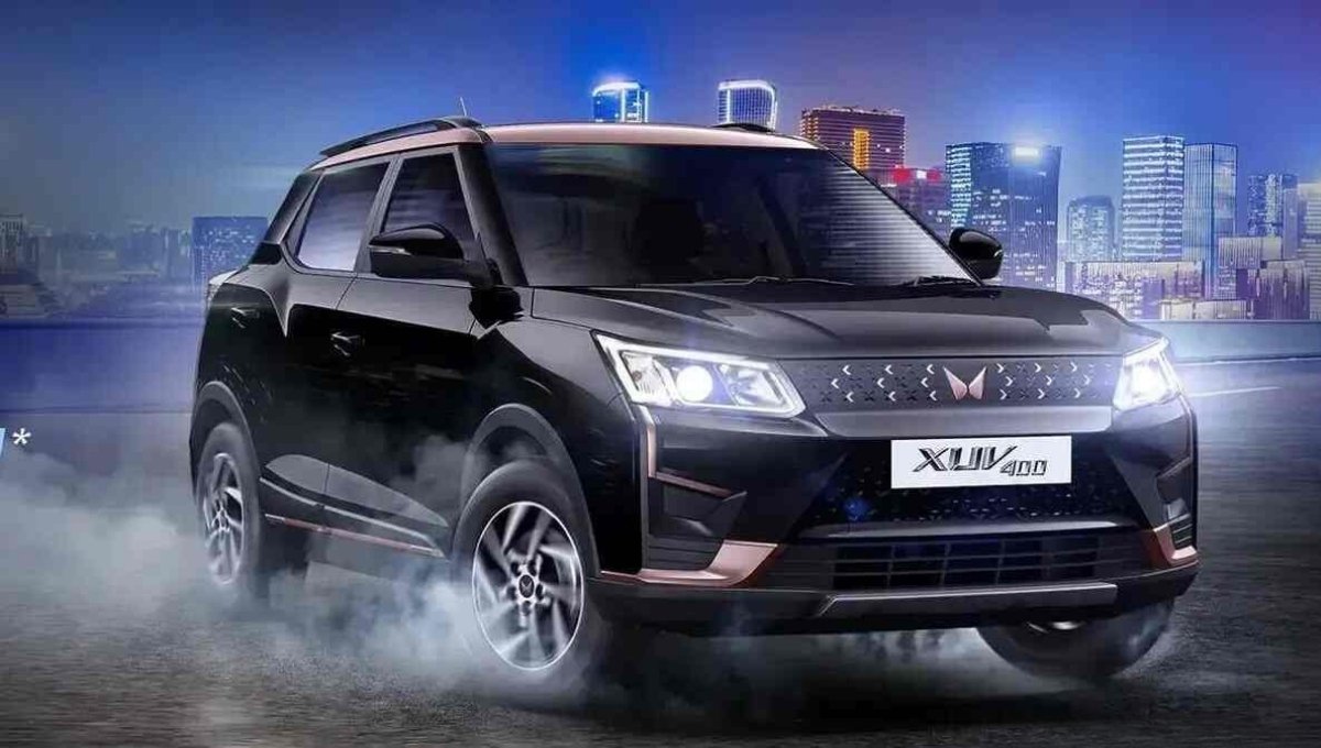 नई Mahindra XUV400 EV 15.49 लाख में 456KM रेंज और दमदार फीचर्स के साथ