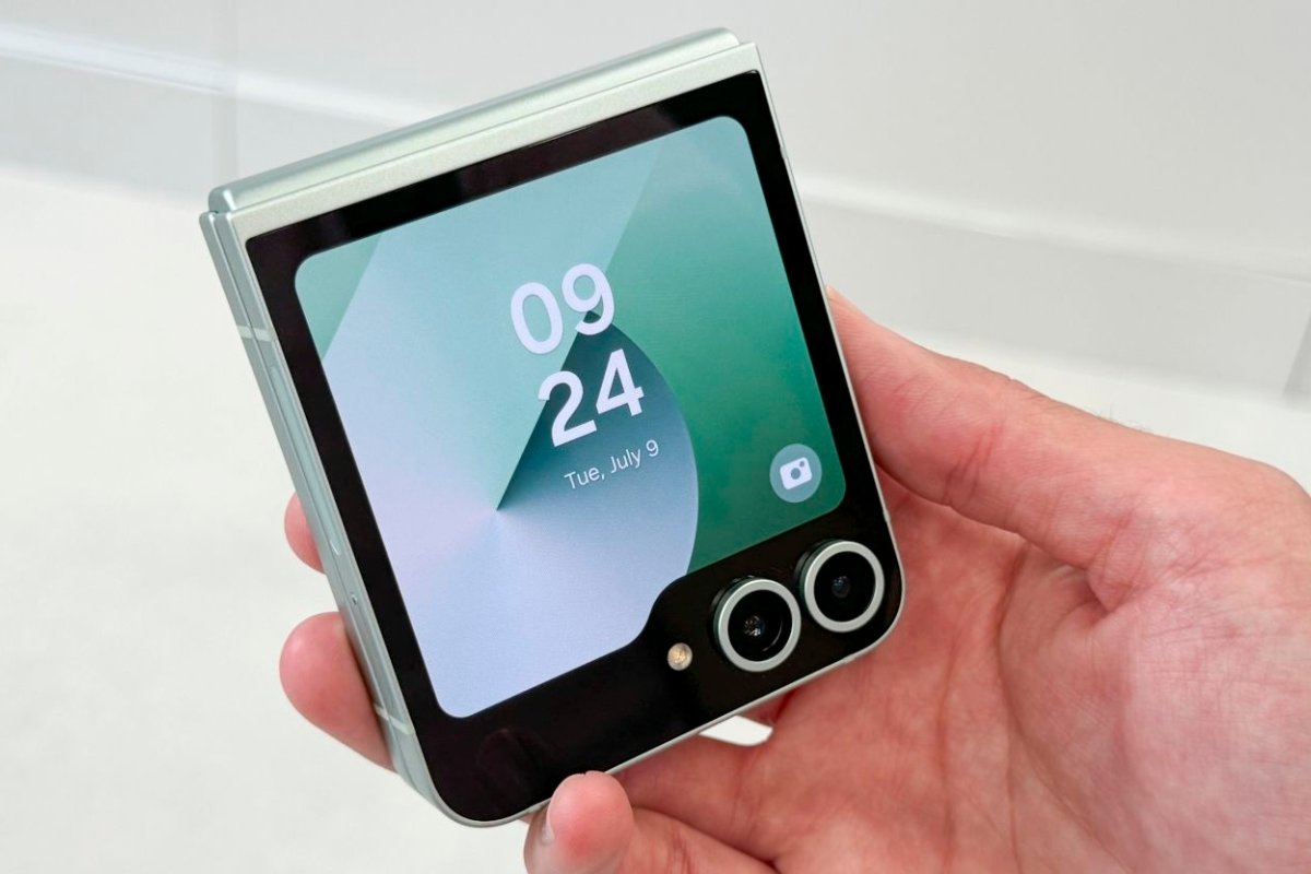 Samsung Galaxy Z Flip 6: 1.05 लाख में स्टाइल और टेक्नोलॉजी का परफेक्ट फोल्डेबल कॉम्बो