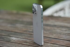 iPhone 16 Pro Max: 1,33,900 में 48MP कैमरा और A18 Pro पावरफुल परफॉर्मेंस