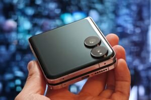 Xiaomi Mix Flip 2: फोल्डेबल स्मार्टफोन 65,000 में स्टाइलिश डिजाइन और Snapdragon 8 Elite का पावर