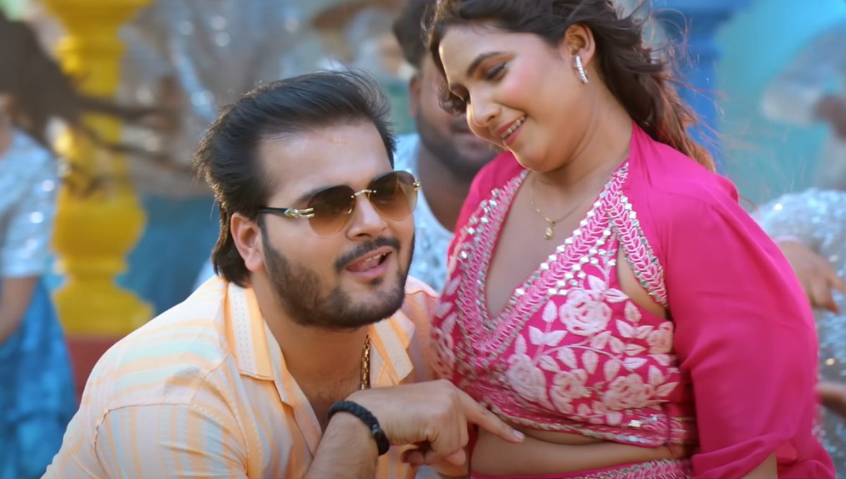 Mehri Biya Kamal Ke Bhojpuri Song: यूट्यूब पर मचा रहा तहलका अरविंद अकेला कल्लू का नया गाना