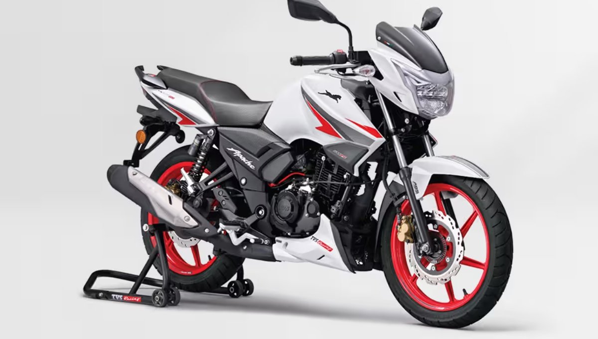 TVS Apache RTR 160: दोस्तों, जब भी हम बाइक लेने की सोचते हैं, तो हमारे मन में सबसे पहले यह ख्याल आता है कि हमें एक ऐसी बाइक चाहिए जो न सिर्फ़ स्टाइलिश हो,